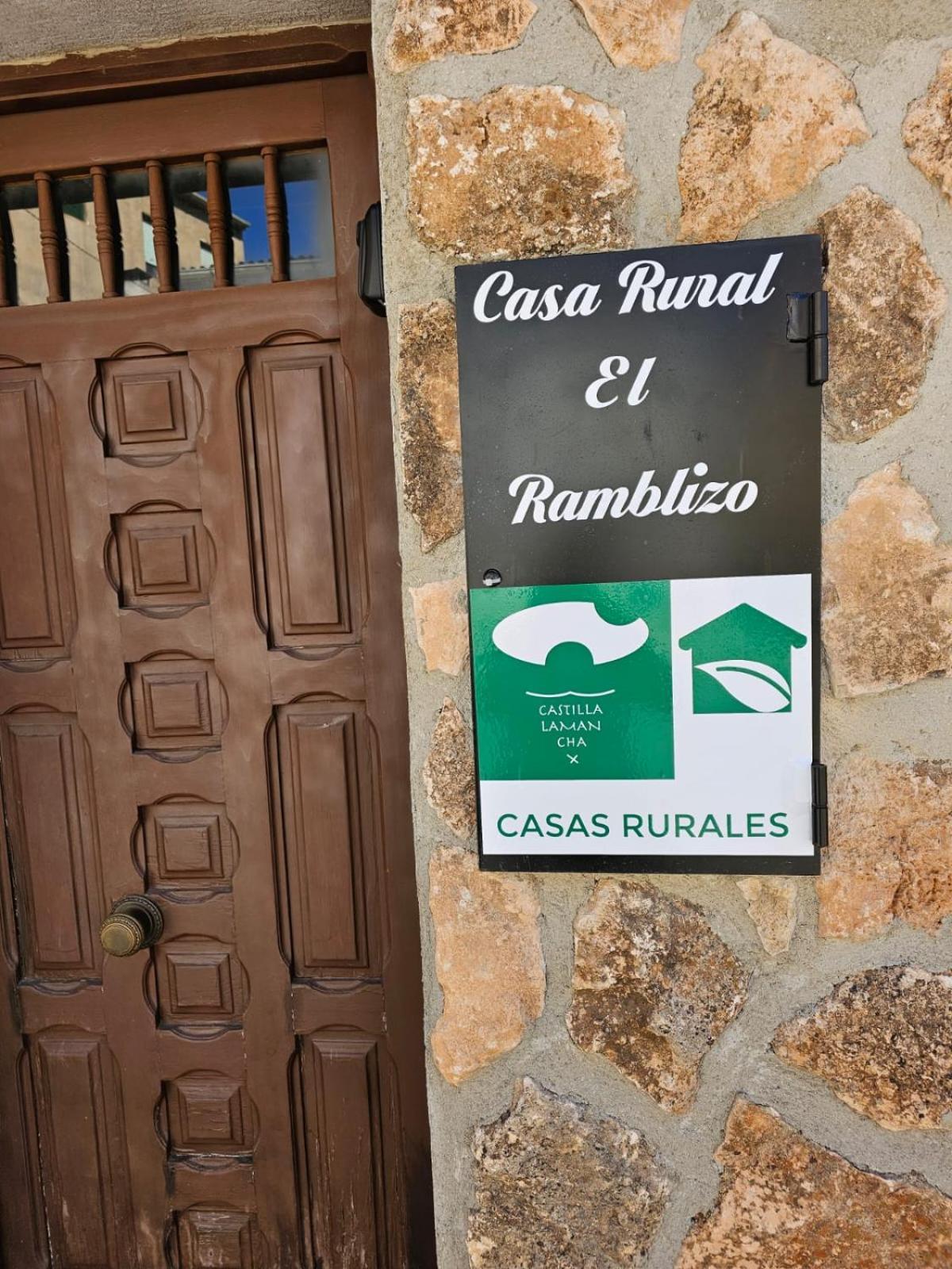 Casa Rural Ramblizo 엘체 데 라 시에라 외부 사진